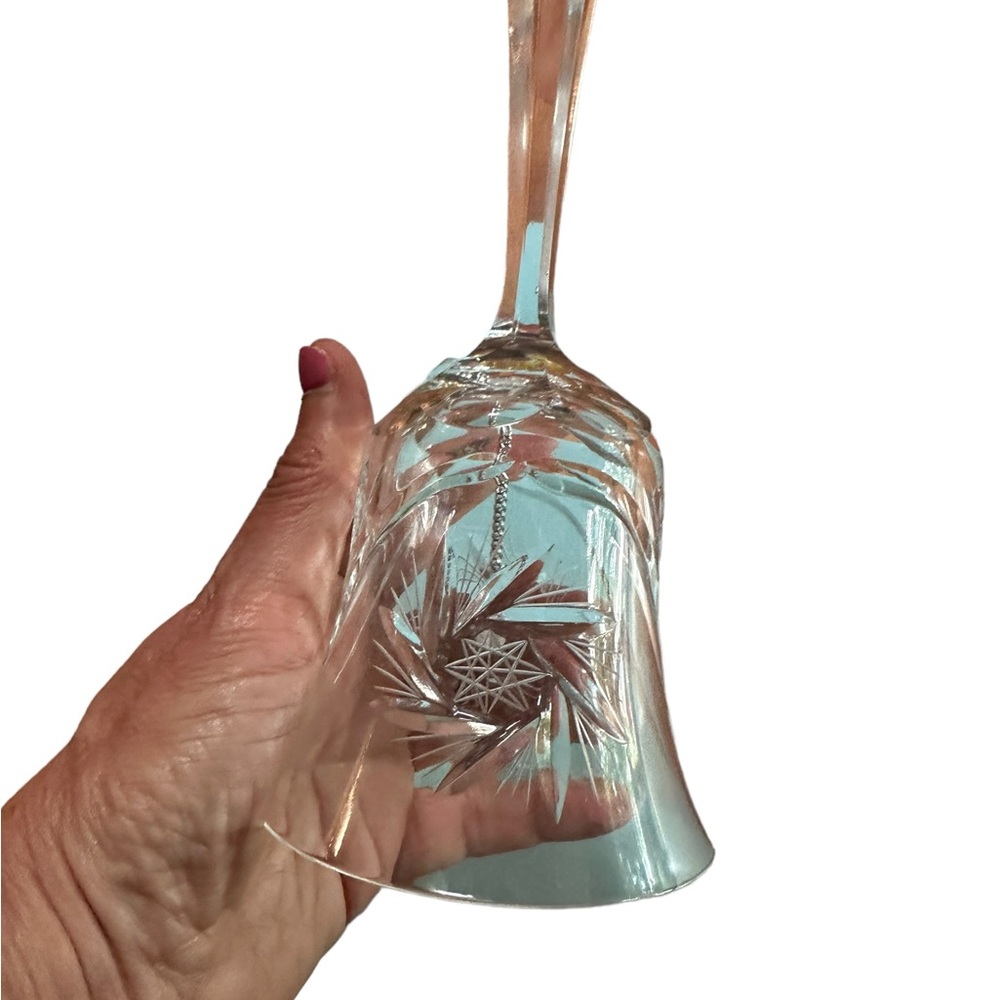 Vintage Handcut Full Lead Crystal Bell 24% PBO Starbursts Made in Hungary
